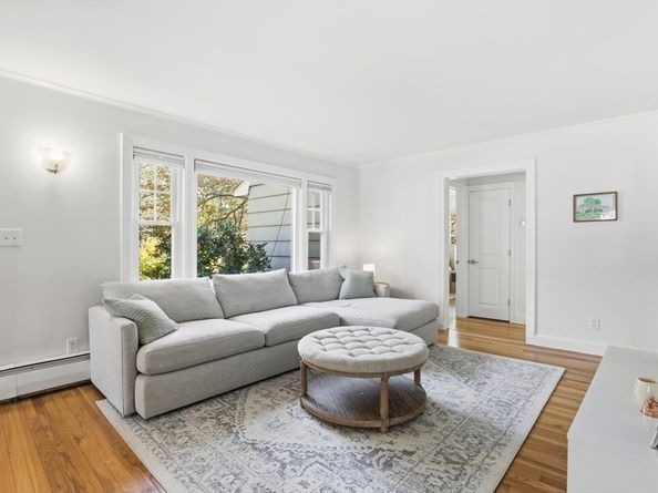 684 Haverhill St, Reading MA 01867