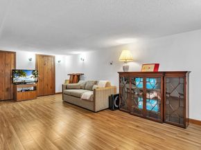 83 Newton Ave., N, Worcester MA 01602