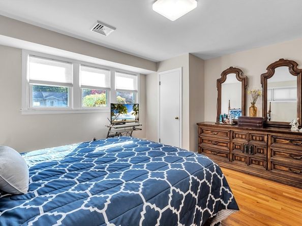 83 Newton Ave., N, Worcester MA 01602