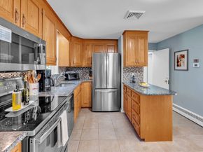 83 Newton Ave., N, Worcester MA 01602