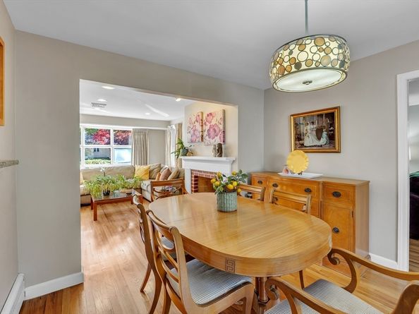 83 Newton Ave., N, Worcester MA 01602