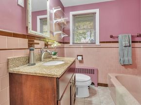 83 Newton Ave., N, Worcester MA 01602