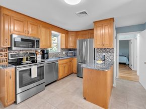 83 Newton Ave., N, Worcester MA 01602