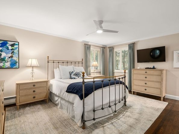 59 Deborah Road, Newton MA 02459