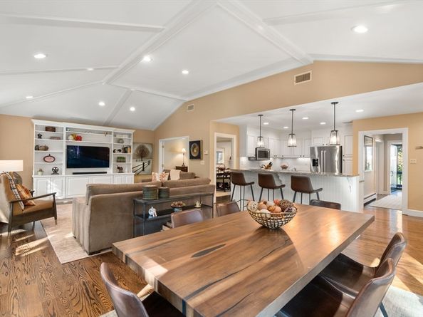 59 Deborah Road, Newton MA 02459