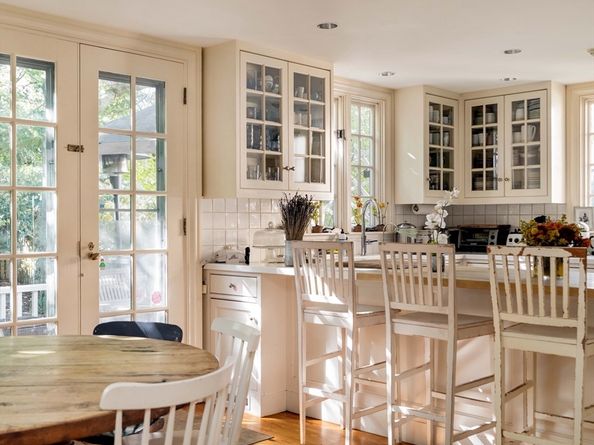 12 Ash Street Place, Cambridge MA 02138