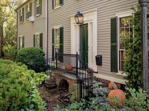 12 Ash Street Place, Cambridge MA 02138