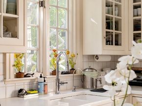 12 Ash Street Place, Cambridge MA 02138