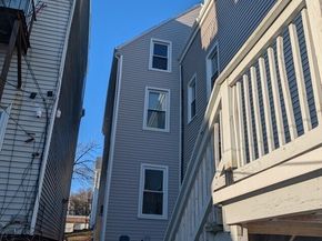 167 Lexington St 167, Boston MA 02128