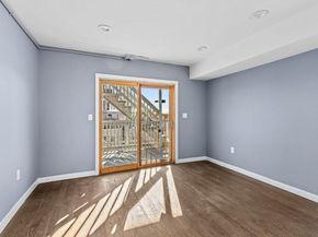 167 Lexington St 167, Boston MA 02128