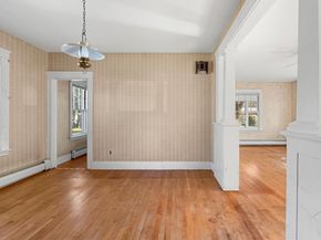 24 Sherbrook Ave, Worcester MA 01604