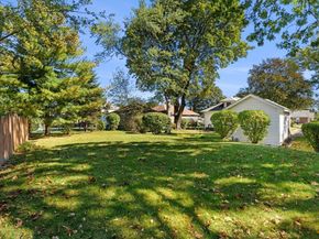 24 Sherbrook Ave, Worcester MA 01604