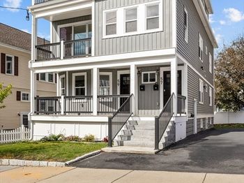 57-59 Garrison Av