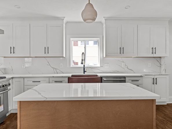 57-59 Garrison Av, Somerville MA 02144