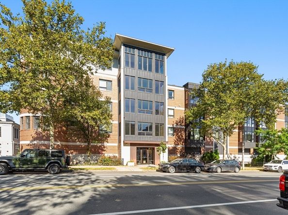 533 Cambridge St 308, Boston MA 02134