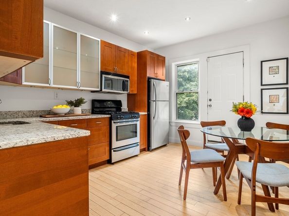 178 Hyde Park Ave 3, Boston MA 02130