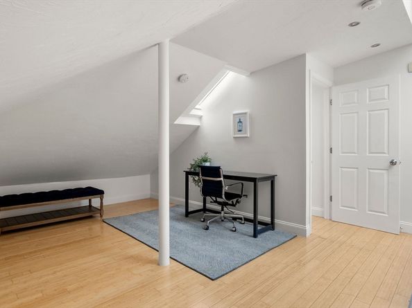 178 Hyde Park Ave 3, Boston MA 02130