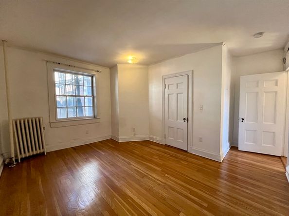 983 Memorial Drive 502, Cambridge MA 02138