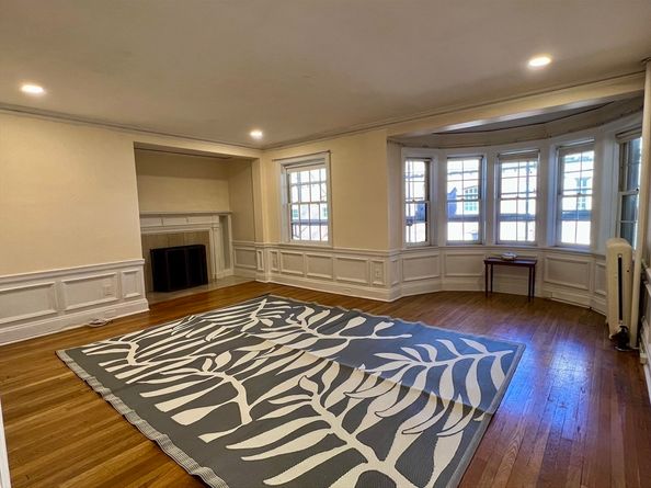 983 Memorial Drive 502, Cambridge MA 02138