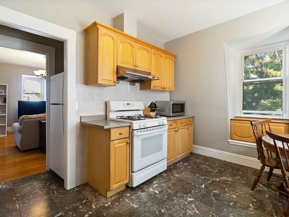 20 Rockland Ave 3, Malden MA 02148