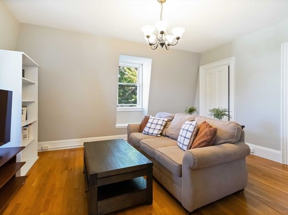 20 Rockland Ave 3, Malden MA 02148