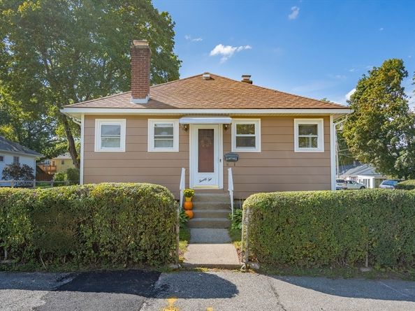 22 Sherbrook Ave, Worcester MA 01604