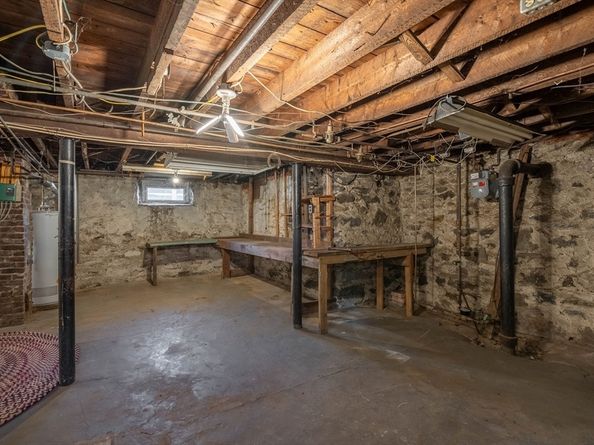 22 Sherbrook Ave, Worcester MA 01604