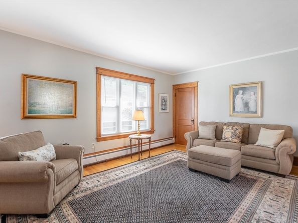 22 Sherbrook Ave, Worcester MA 01604