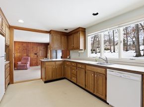 49 Jackson Rd, Scituate MA 02066