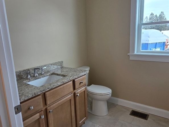 10 Fidelity Drive 5, Rutland MA 01543