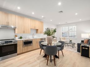 1151 Walnut 203, Newton MA 02461