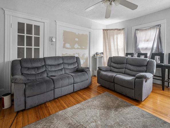 89 Central St, Somerville MA 02143