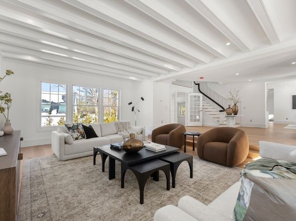 2 Effie Place, Lexington MA 02421