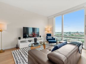 188 Brookline Ave 21B, Boston MA 02215