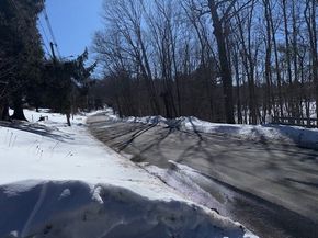 135 Henshaw St, Leicester MA 01524