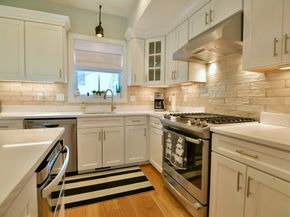 145 Stoughton St 5, Boston MA 02125