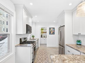 6 Brattle St 6, Arlington MA 02476