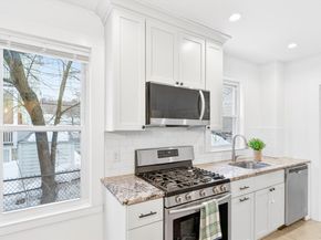 6 Brattle St 6, Arlington MA 02476