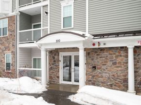 220 Martins Landing 411, North Reading MA 01864
