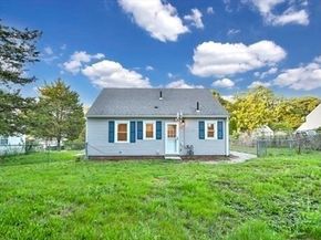 159 Stoughton St, Stoughton MA 02072