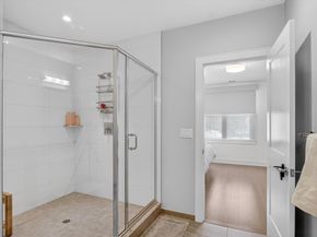 77 Court St 107, Newton MA 02458