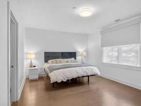 77 Court St 107, Newton MA 02458