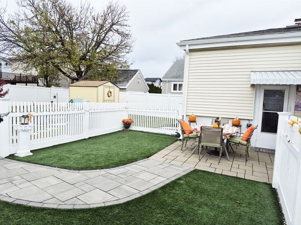 92 Pemberton St 1, Revere MA 02151