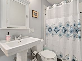 29 Ocean Ave 4, Salem MA 01970