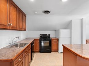 5 Winter Island Road, Salem MA 01970