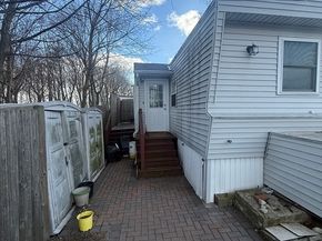 103 Newbury St 1, Danvers MA 01923