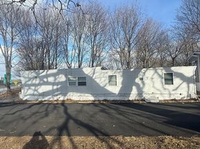 103 Newbury St 1, Danvers MA 01923