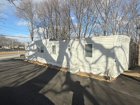 103 Newbury St 1, Danvers MA 01923