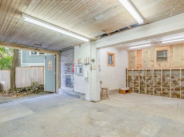 12 Thayer St, Brookline MA 02445