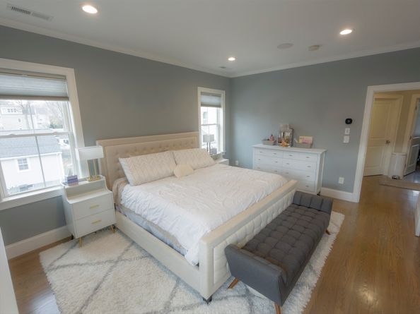 71 Wyvern St. 71, Boston MA 02131